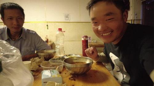 吃瓜网云南小伙视频